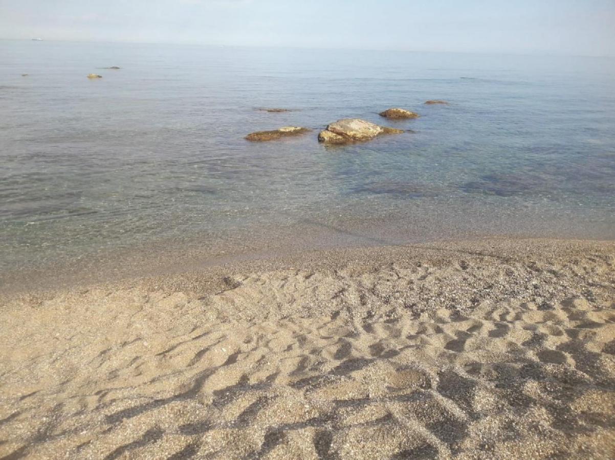 Paradise Villa Giardini-Naxos Buitenkant foto